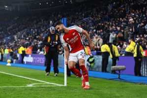 皇冠体育官网-包含窗口期欧联焦点战，阿森纳防线松动，底气十足，身体对抗强度拉满的词条